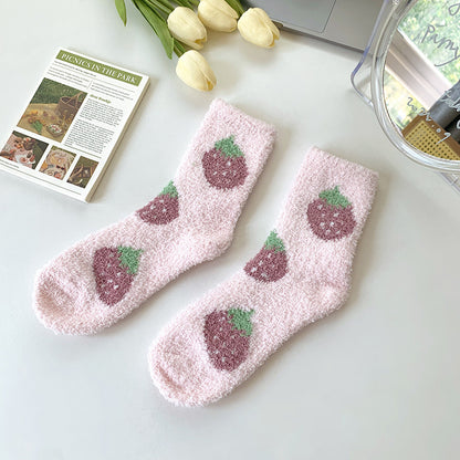 Women's Fashionable Simple Coral Fleece Mid-calf Socks