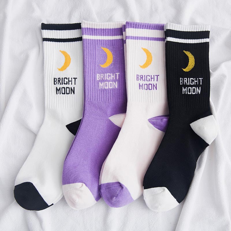 Letter Moon Print Trendy Women's Socks