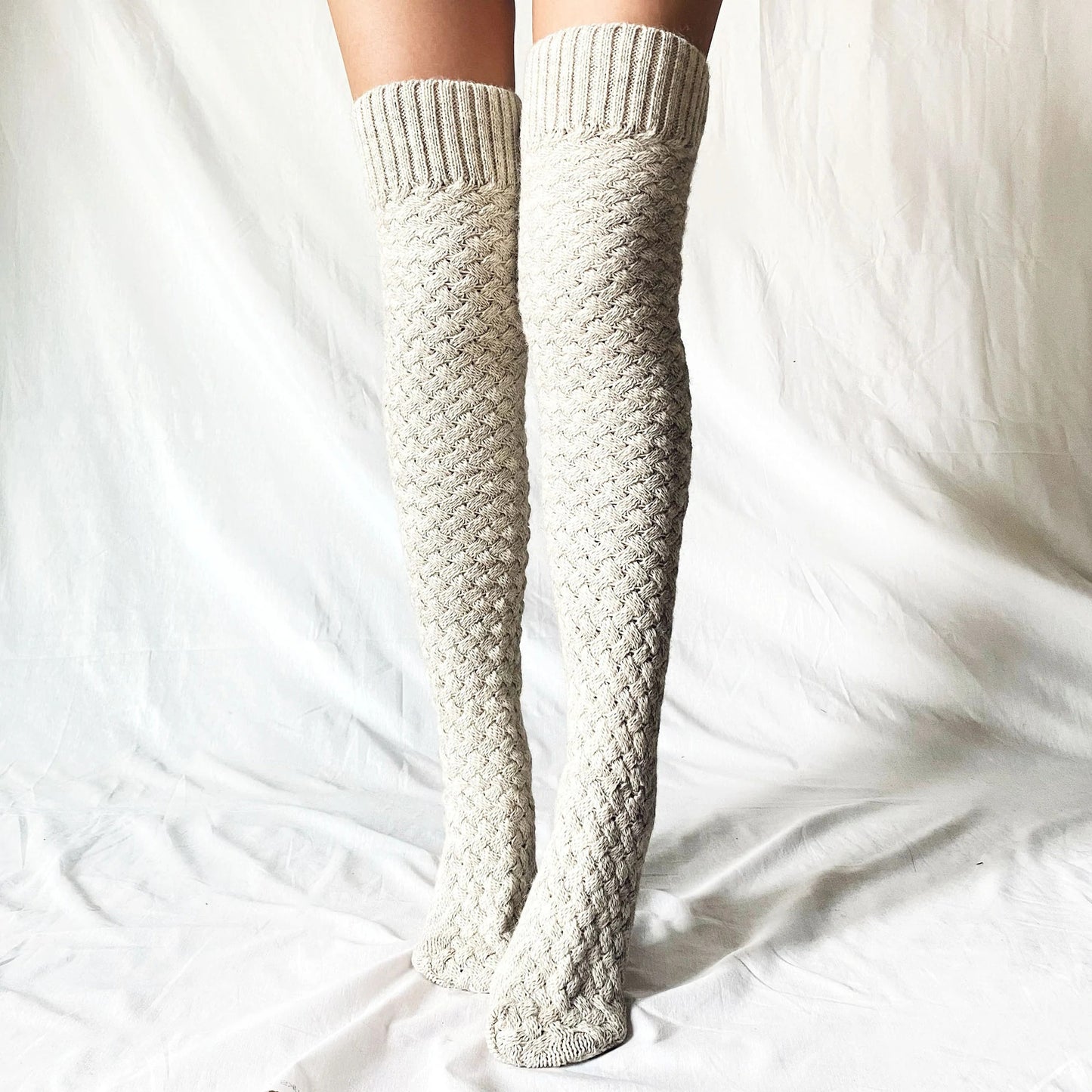 Twist Knitted Over-the-knee Step Indoor Home Socks